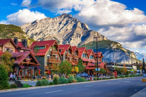 How to Plan a Vacation That Combines City and Nature