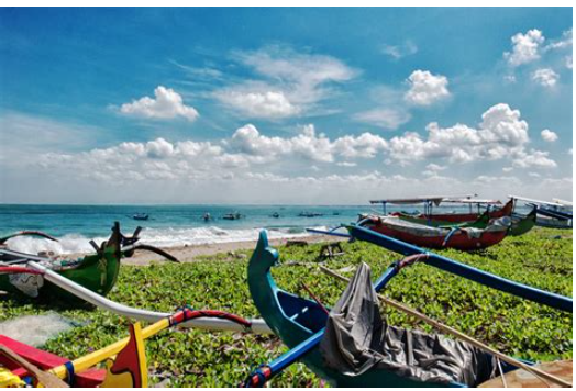The Best Time to Visit Indonesia for a Beach Vacation