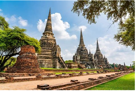 Unveiling Ayutthaya's Soul on a Day Trip from Bangkok